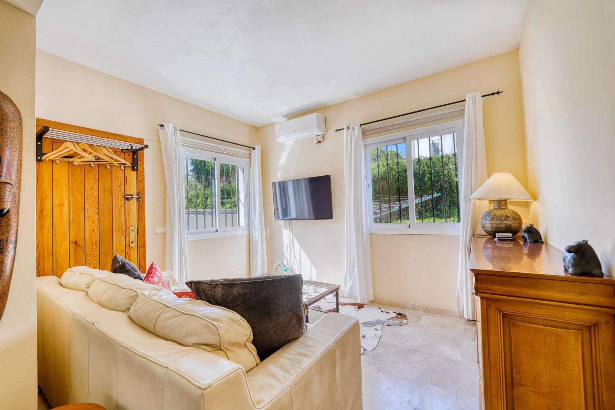 1106 Marbella Large Family Villa เอสเตโปนา ภายนอก รูปภาพ
