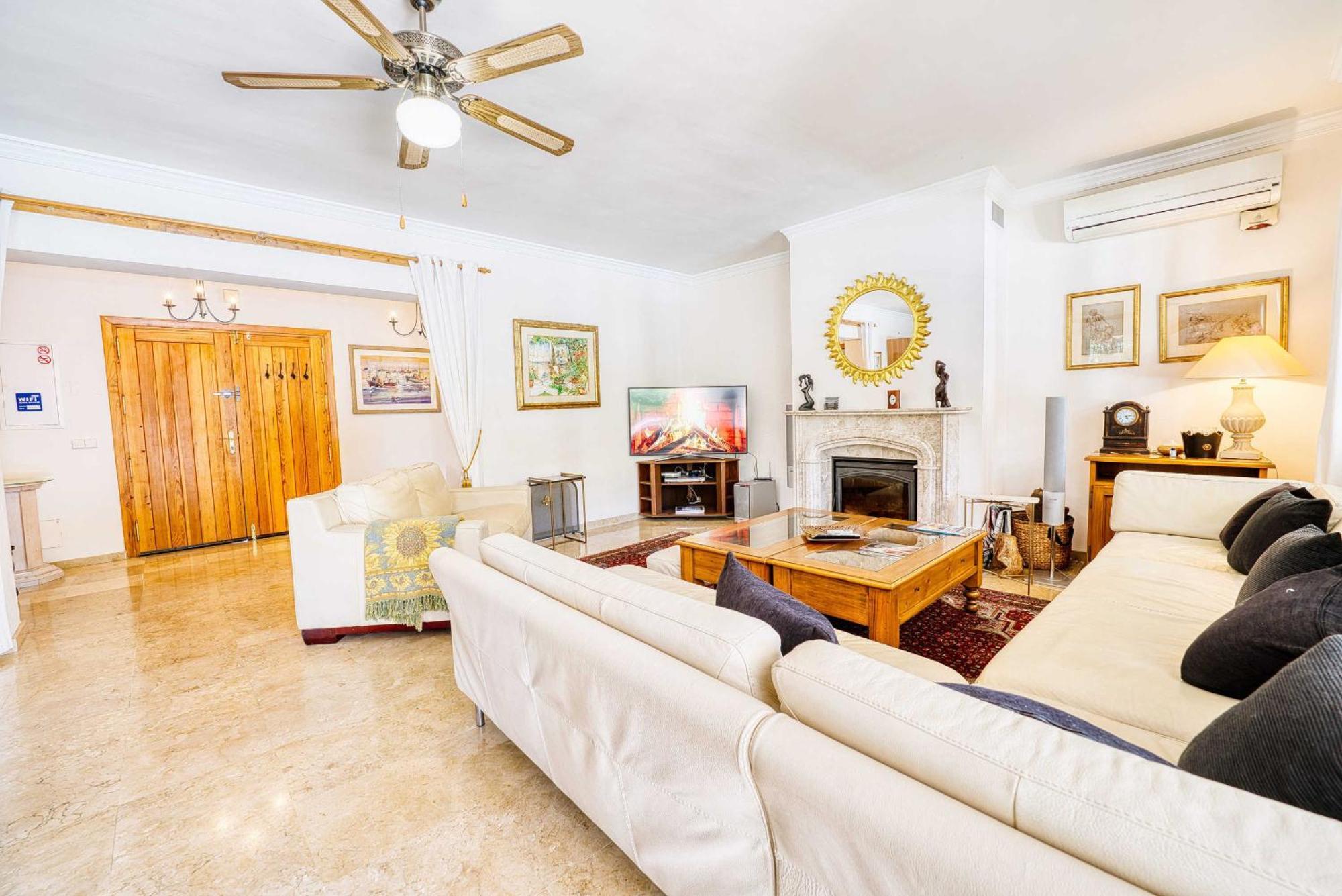 1106 Marbella Large Family Villa เอสเตโปนา ภายนอก รูปภาพ